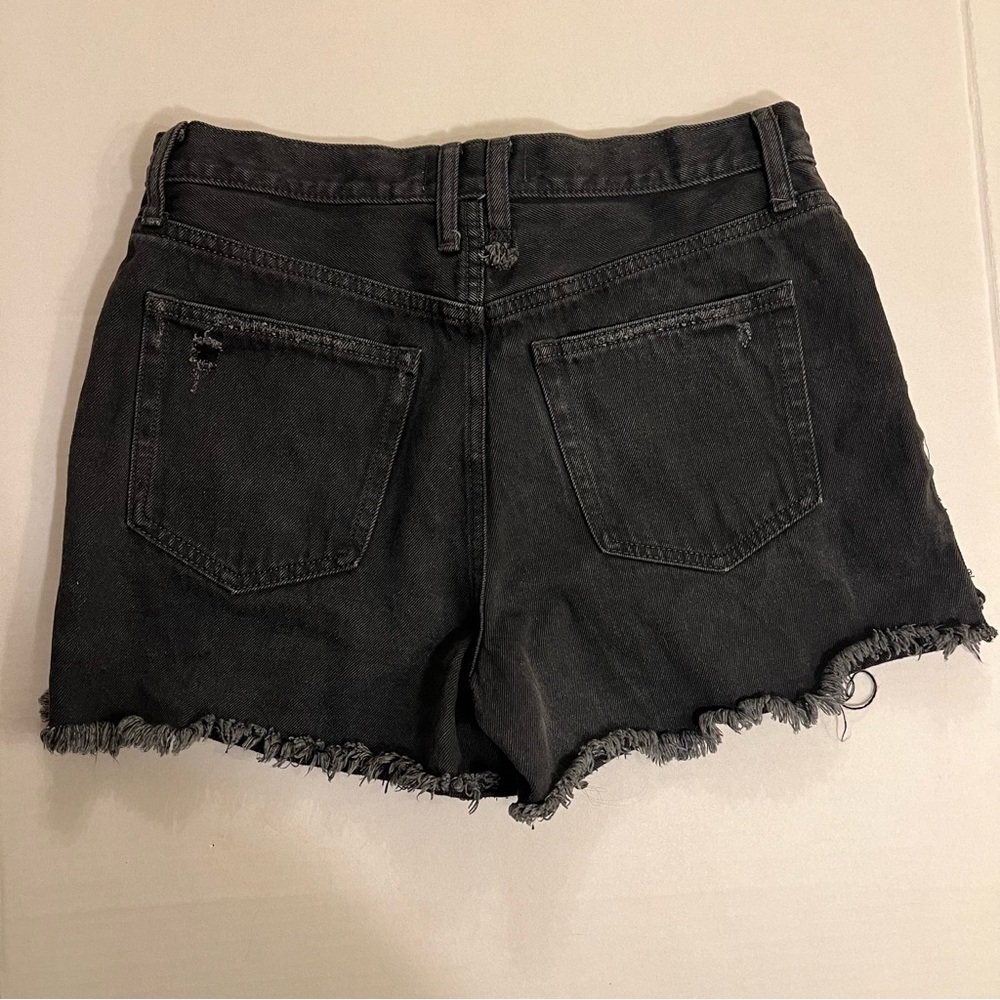 We the Free by Free People Shorts Distressed Denim Button Fly Black Size 30 - Picture 2 of 13